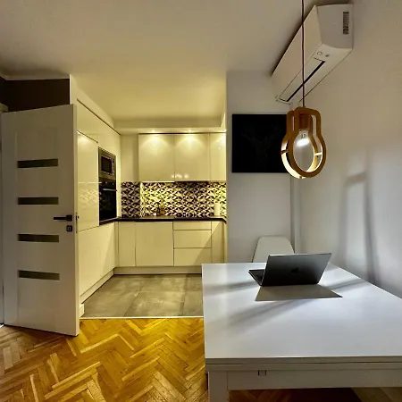 5 Air Condition Wifi 75'tv Netflix Hbo Appletv Appartement *