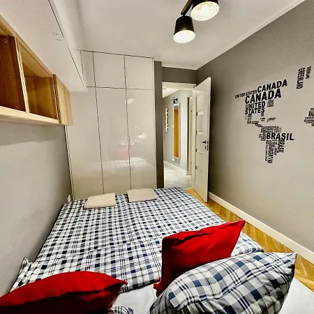 5 Air Condition Wifi 75'tv Netflix Hbo Appletv Warszawa