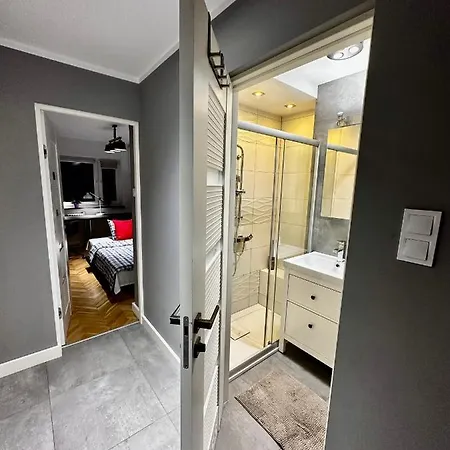 5 Air Condition Wifi 75'tv Netflix Hbo Appletv