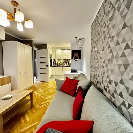 Apartment 5 Air Condition Wifi 75'tv Netflix Hbo Appletv Warsaw
