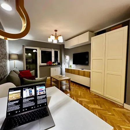 Apartment 5 Air Condition Wifi 75'tv Netflix Hbo Appletv